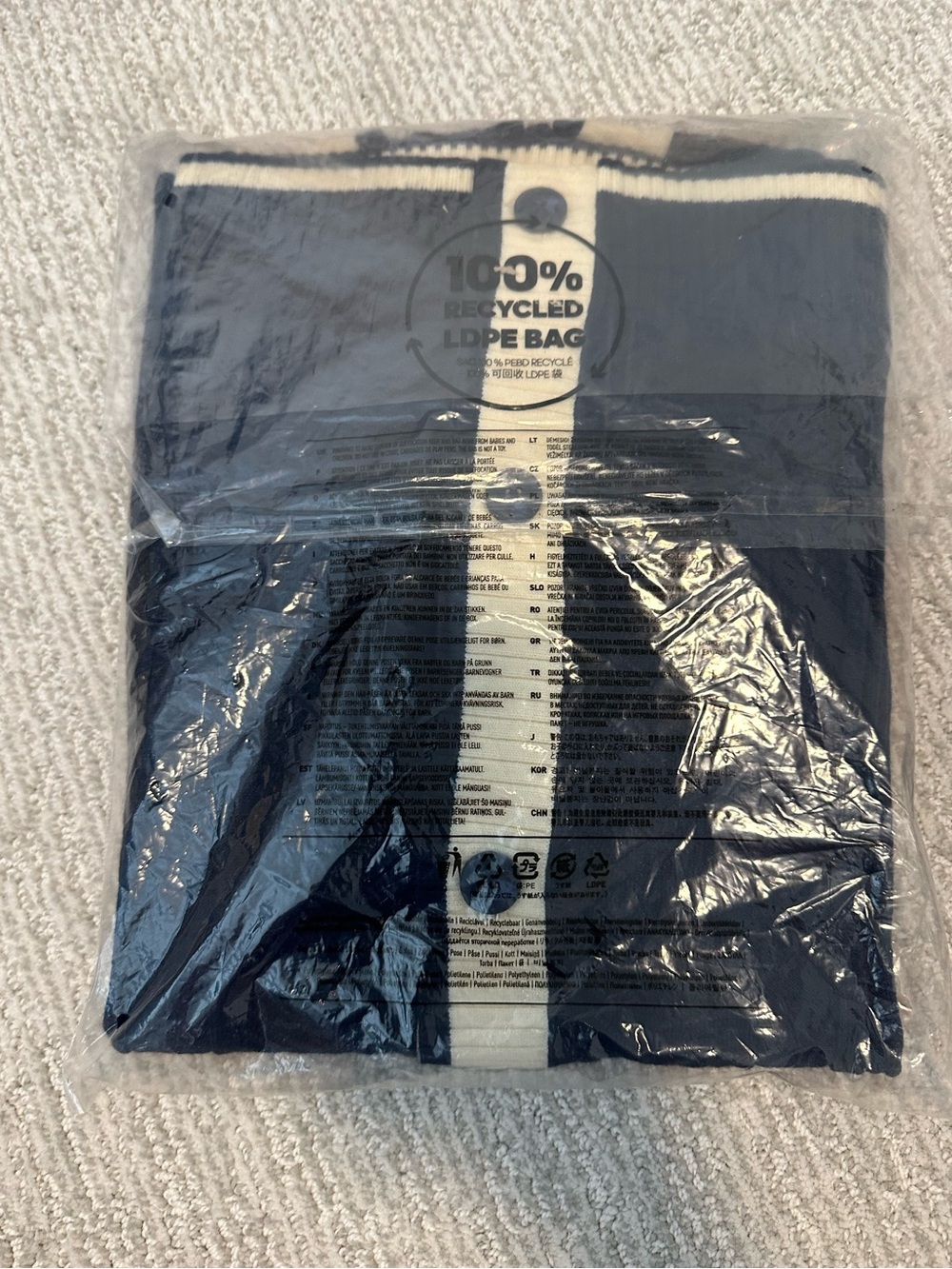 Adidas Originals cable knit navy blue cardigan. Brand new with tags size small. - Picture 9 of 9